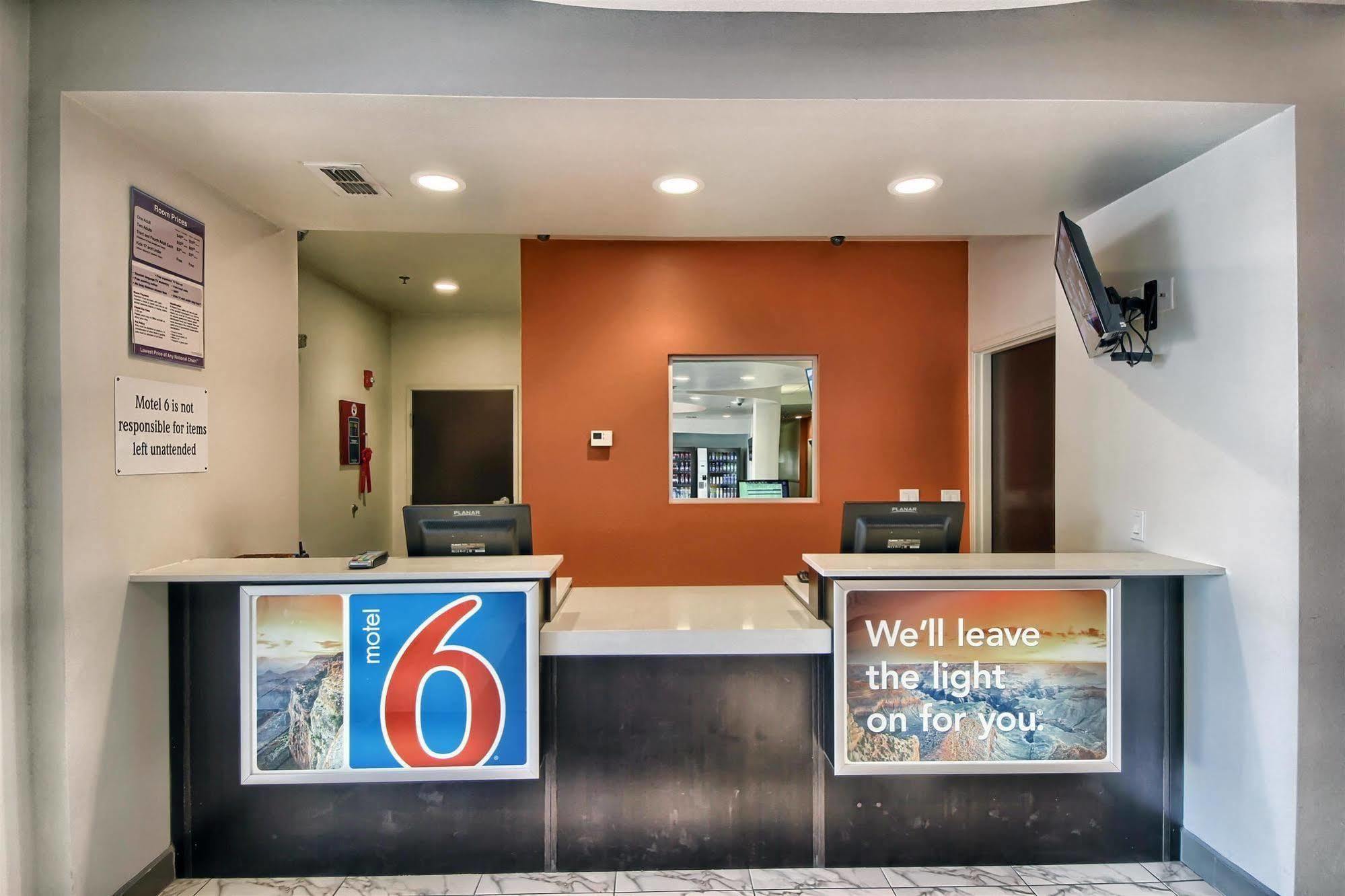 Motel 6-Weslaco, TX Eksteriør billede